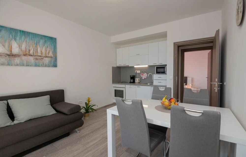 Awesome Apartment in Podaca With Wifi and 2 Bedrooms