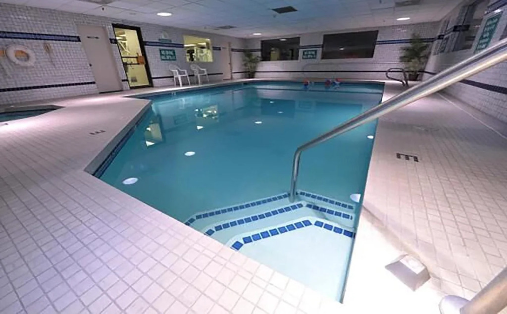 Shilo Inn Suites Hotel - Nampa Suites