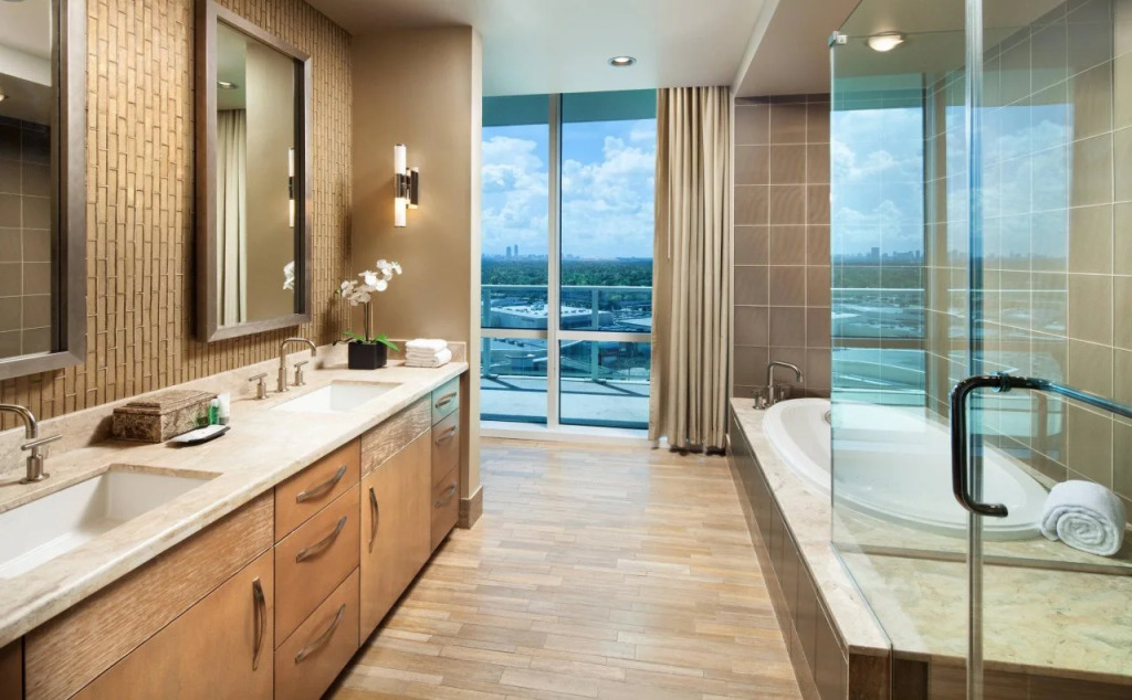 The Westin Houston, Memorial City