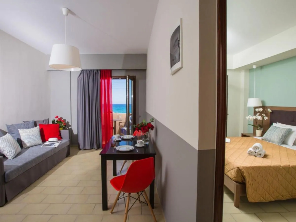 Pan Asia Seaview Apartment 2