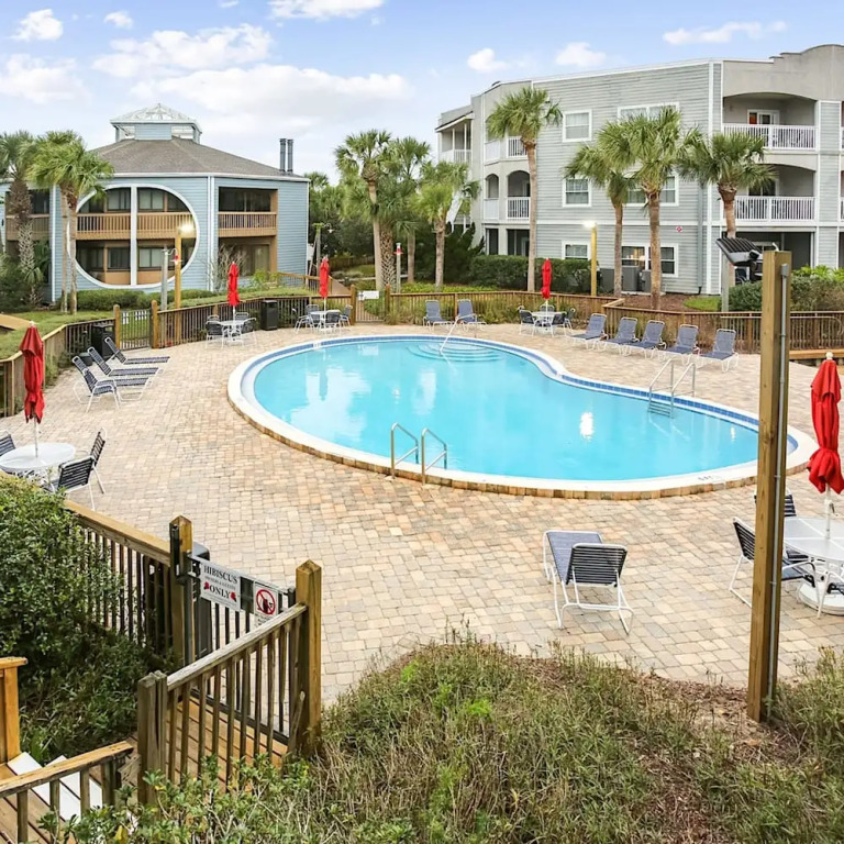 Oceanfront Hibiscus A103 Bliss Free Tix