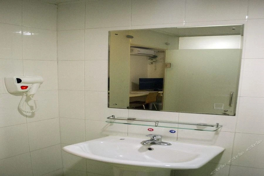 7 Days Inn Zhuhai Jida Duty Free Shop Branch