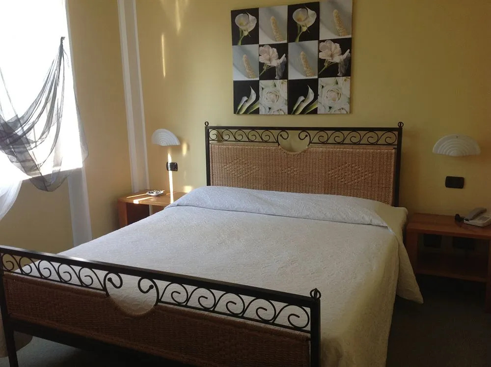 Hasta Hotel