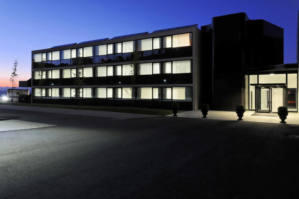 Open Village Sports Hotel & Spa Club