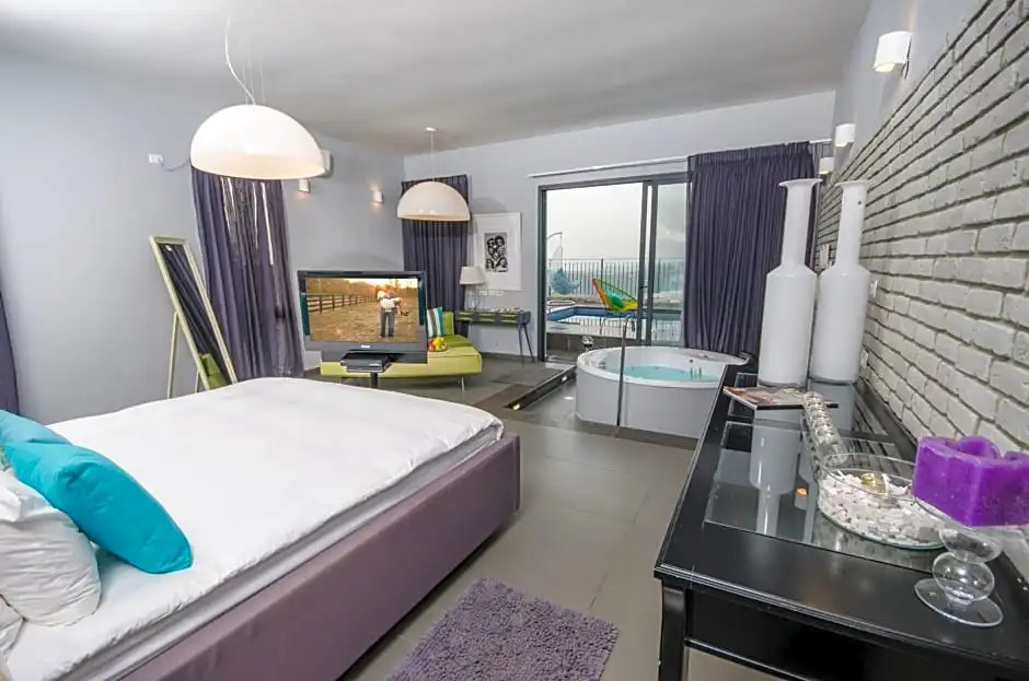The Fifties suites