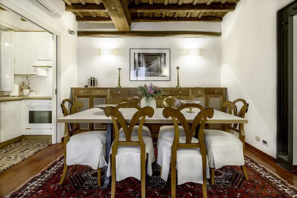Luxury Flat in the Center of Rome