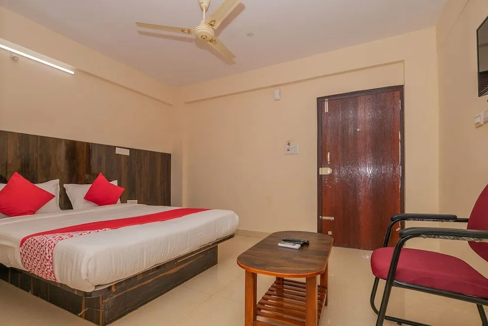OYO 28778 La Melodie Inn