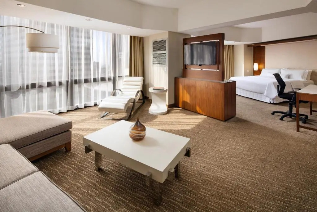 The Westin Bonaventure Hotel & Suites, Los Angeles