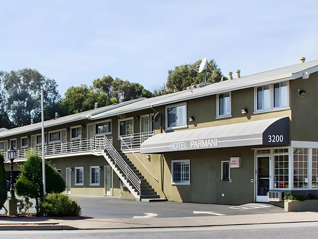Hotel Parmani Near Stanford University