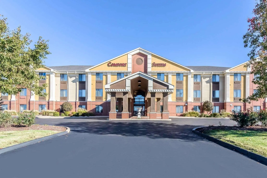 Comfort Suites St Charles-St Louis