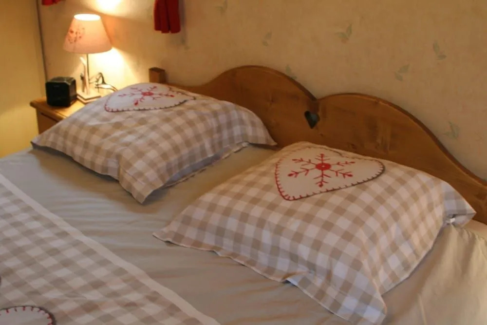 Chambre dhôtes "LES CRETS"
