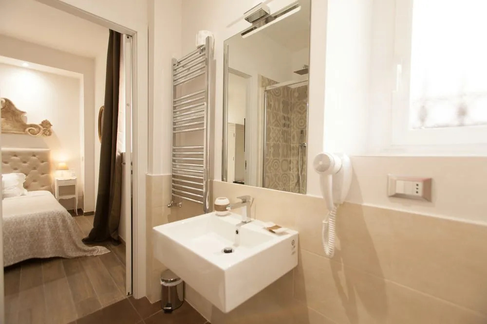 Popolo Rooms&Suites
