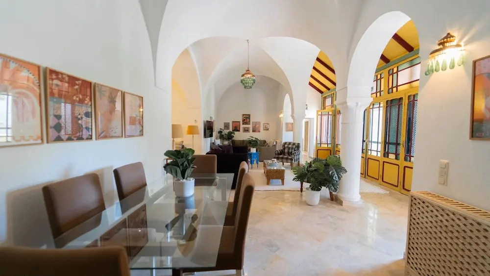 Dar Bechir 3BR Heritage Villa · Pool · La Marsa