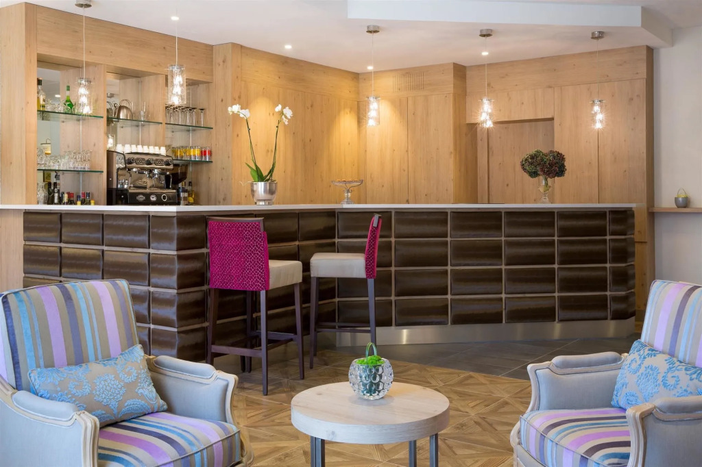 Hôtel Le Rive Droite & SPA