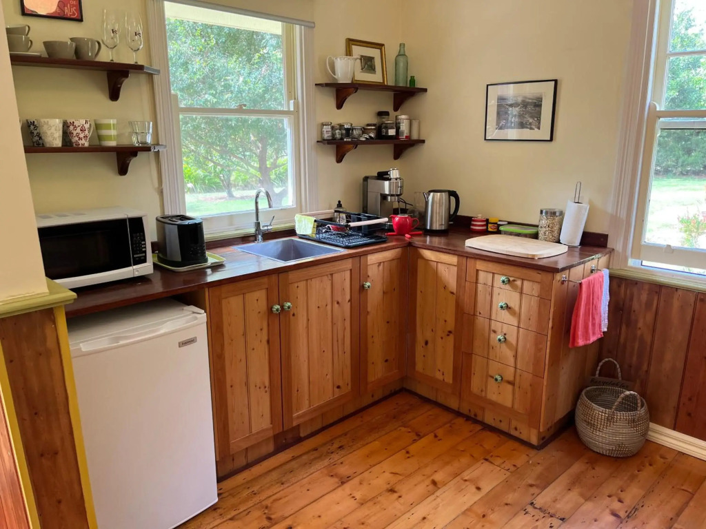 The Dairy Cottage - Lake Lorne - Drysdale