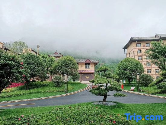 Muyang River Landscape Resort