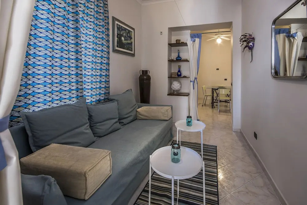 Naples Tours and Flats S.r.l.