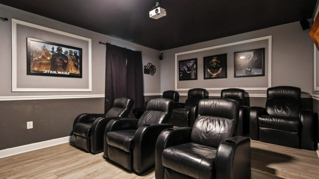 8BD 5BA Spacious Home w Pool SPA Theater Game Room