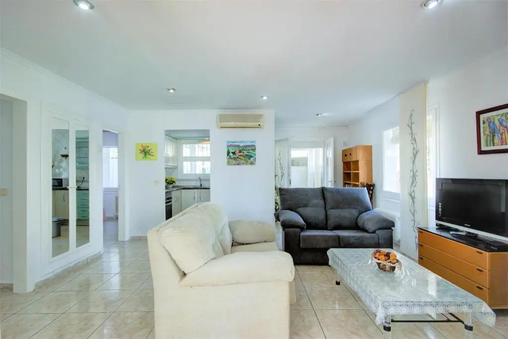 Villa Requesens 139 Empuriabrava - Immo Barneda