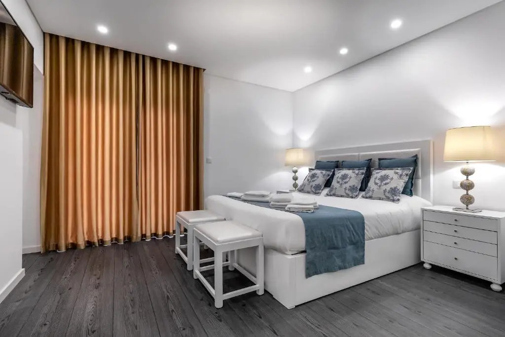 Ilheu 25 Peniche House
