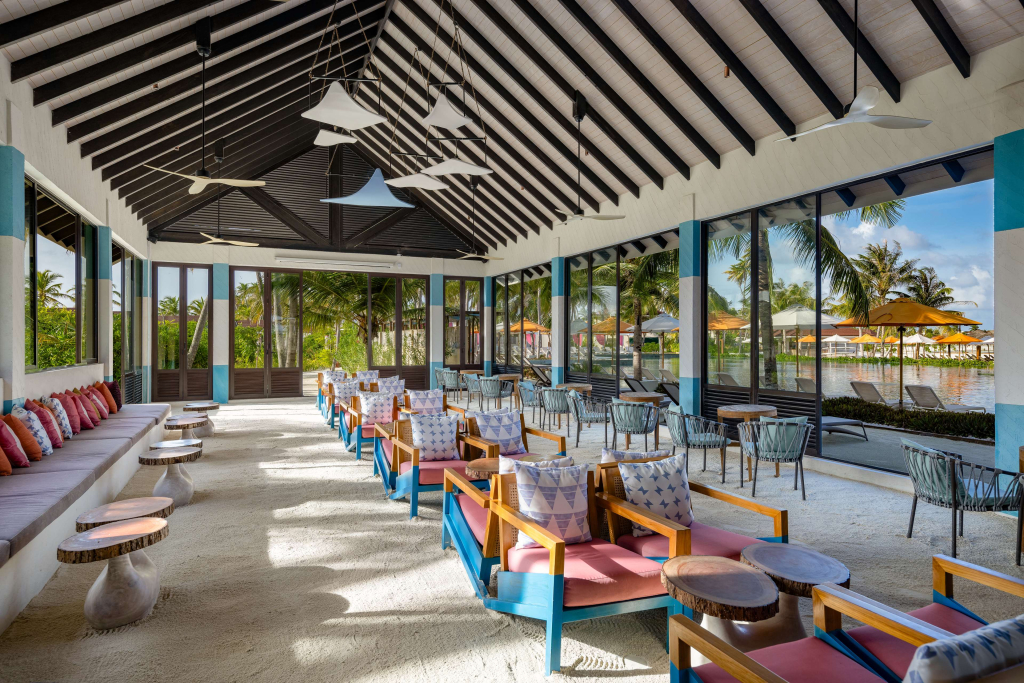 Отель Oblu Xperience Ailafushi