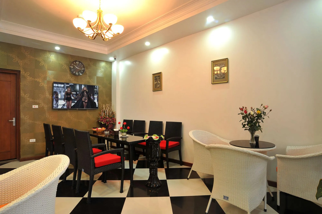Coco Hotel Cau Giay