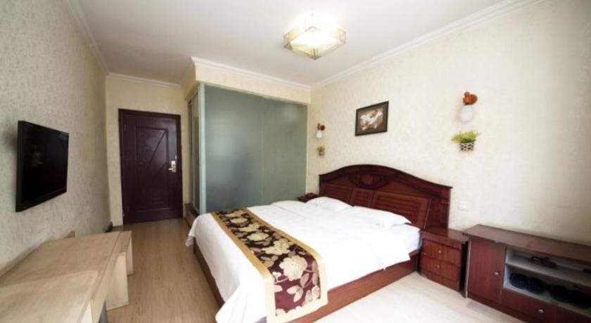 Yuhang Business Hotel