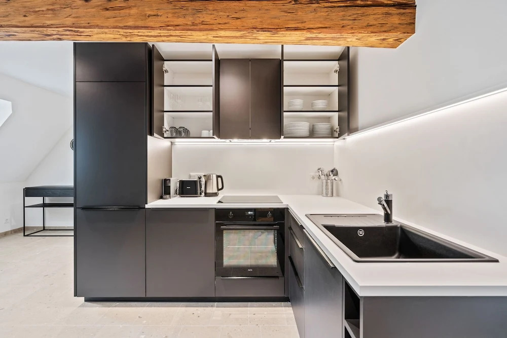Escape to Clausen Stylish ApartmentID212