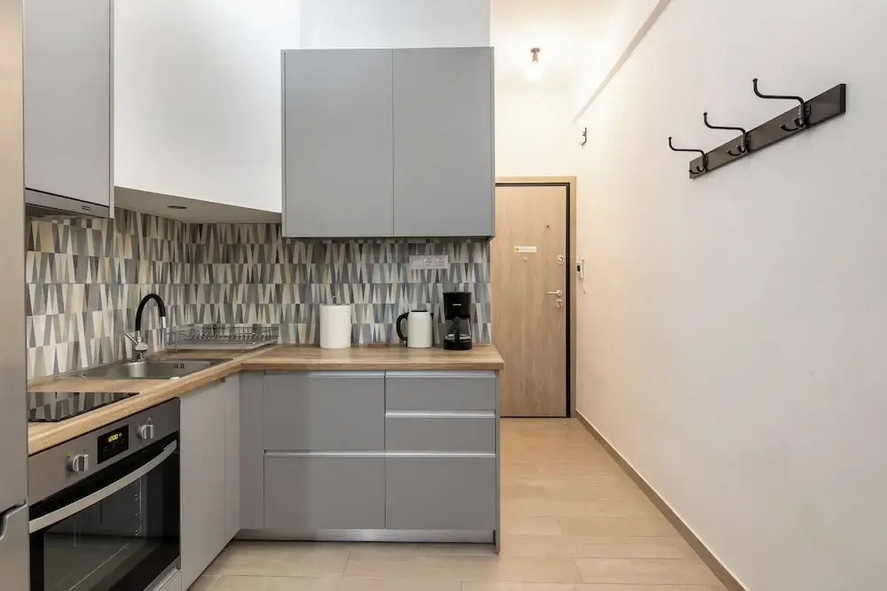 Zappa 2-BR Apt With Terrace in Athens