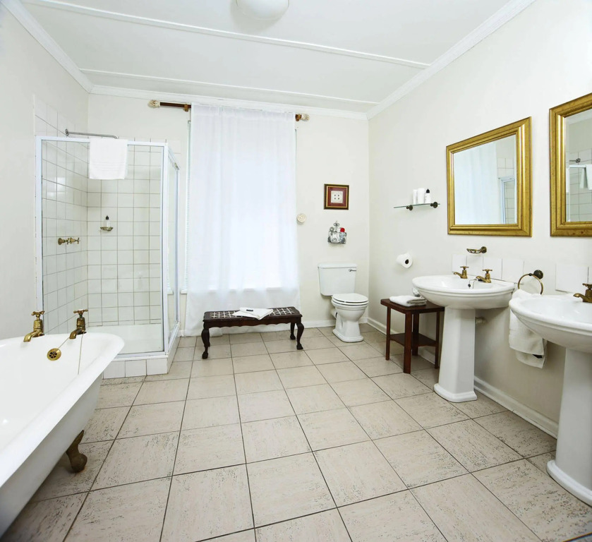 La Fontaine Boutique Hotel by The Oyster Collection