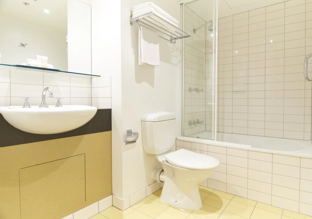 YEHS Hotel Melbourne CBD