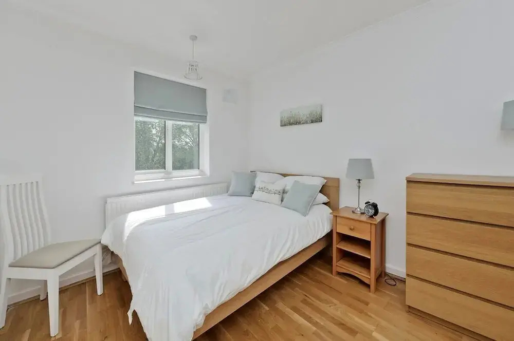 3 Bedroom Apartment, Earls Court
