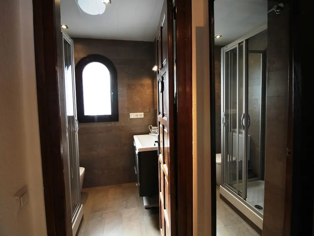 Comely Holiday Home in Empuriabrava With Barbecue