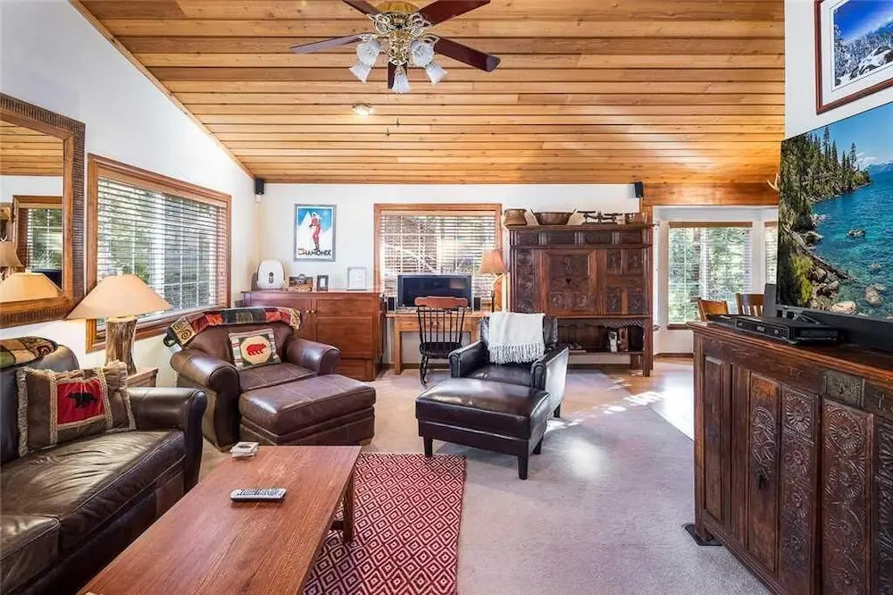 Updated Family Home W/big Deck #102