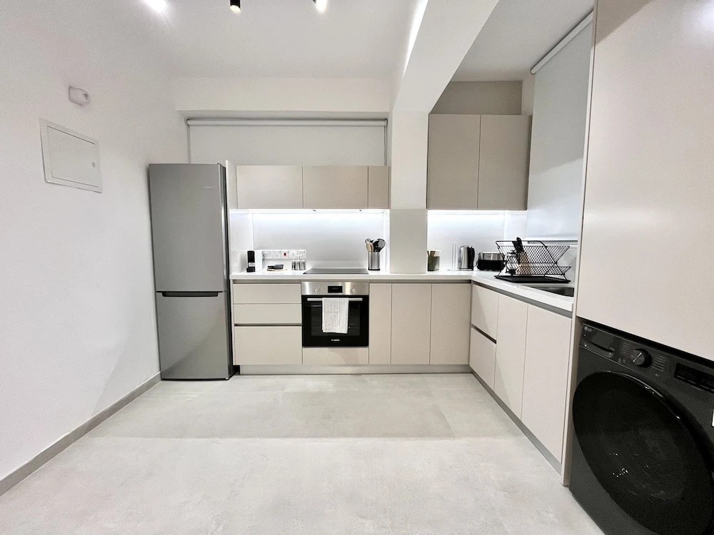50 NIC - Stay Aelia Apartment