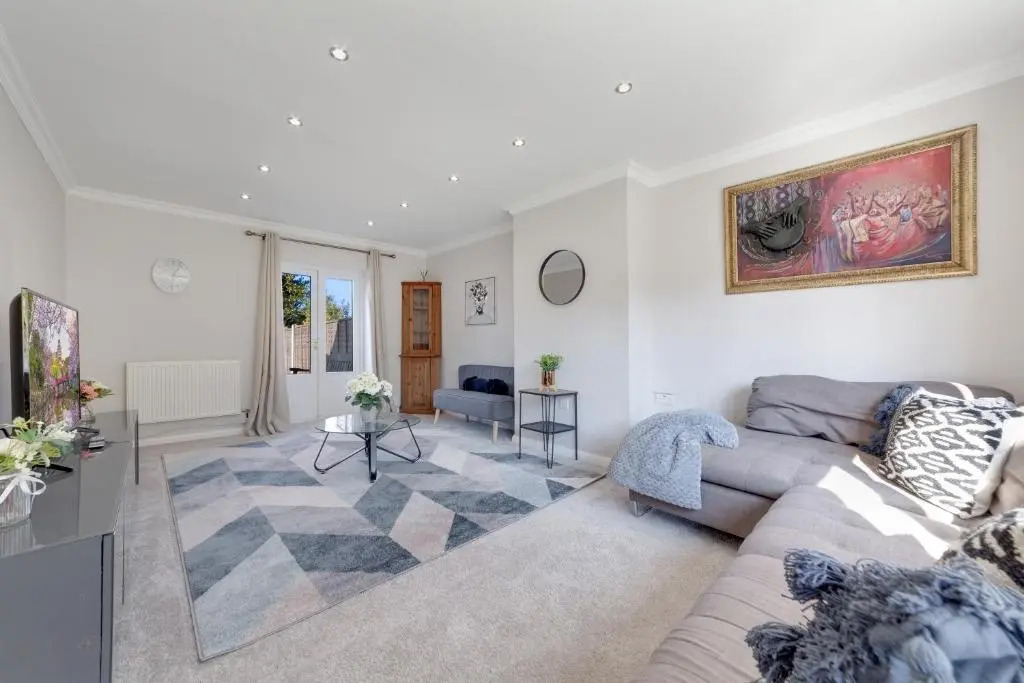 Suites by Rehoboth - Eton House - Orpington