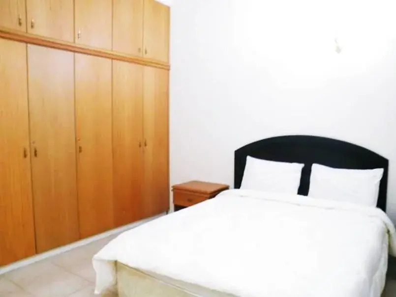 Euro Plaza Apartments