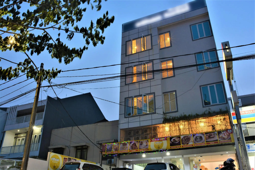 ZEN Rooms Basic Pegangsaan Kelapa Gading