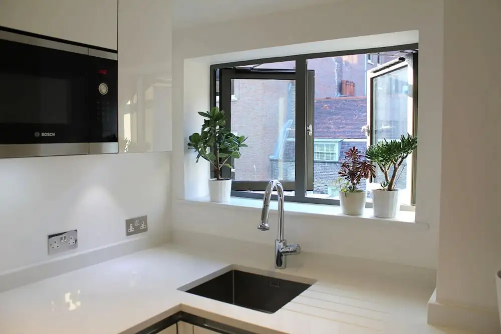 1 Bedroom Property in Central London With Terrace