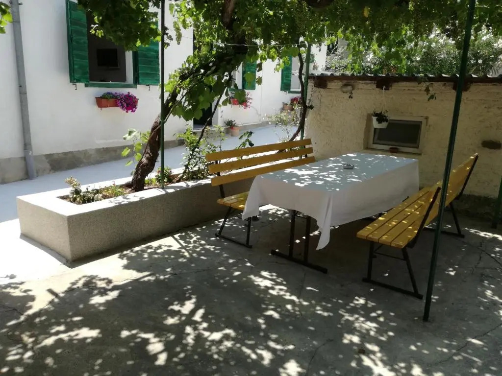 Apartments Odrina