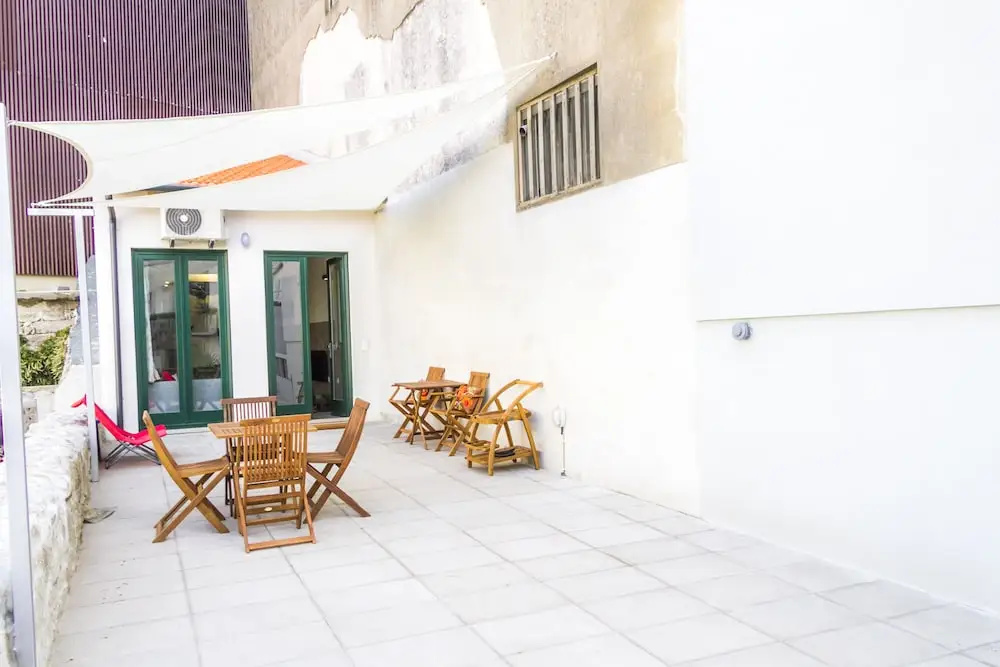Liiiving in Porto - Bolhão Garden Apartment