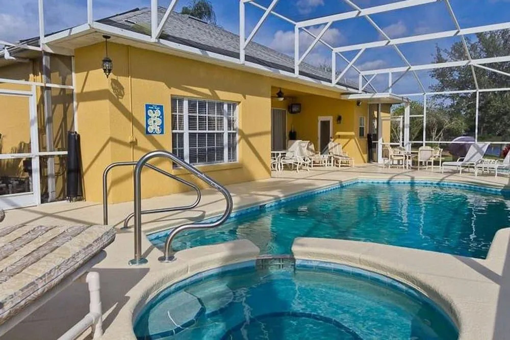 Formosa Gardens 2721