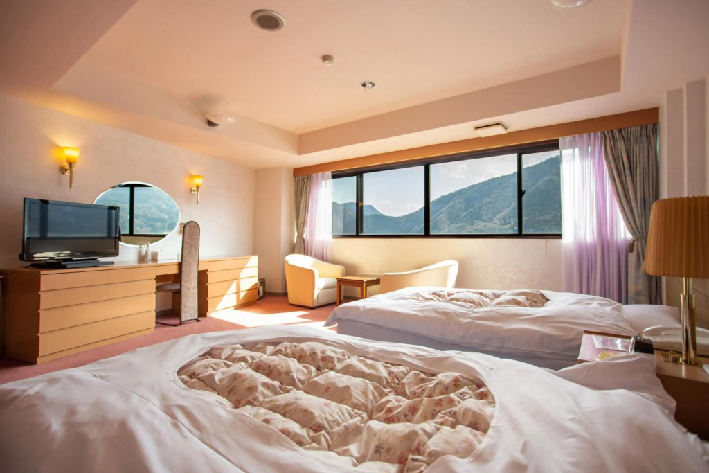 Hotel Second Stage