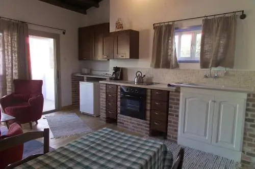 Kalavasos Square Apartments - With Access to Shared Pool 3 Minutes Walk