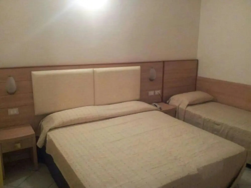 Hotel Continental & Residence