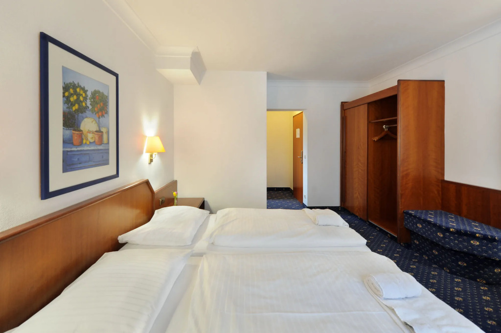 Ambassador Parkhotel