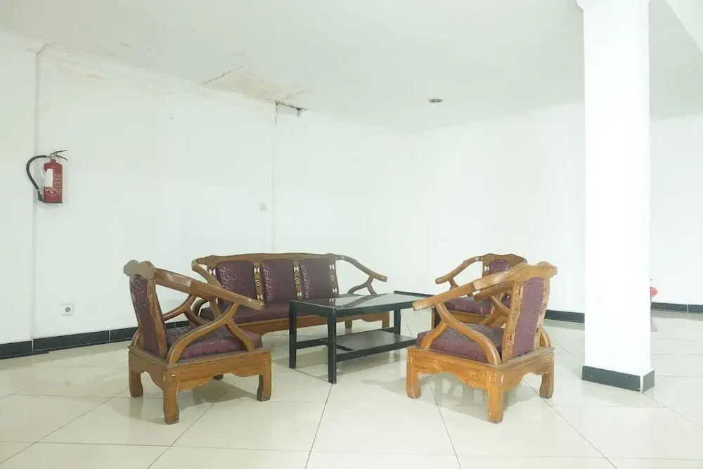 Hotel O Gr Kost Kaladan