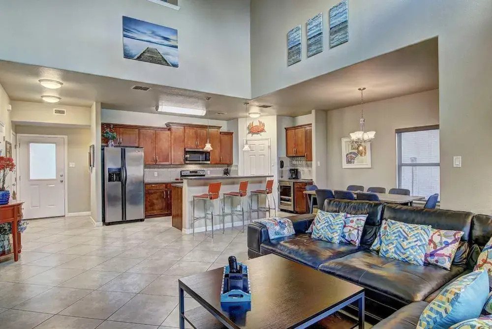 Safe Harbor - 3 Br Townhouse