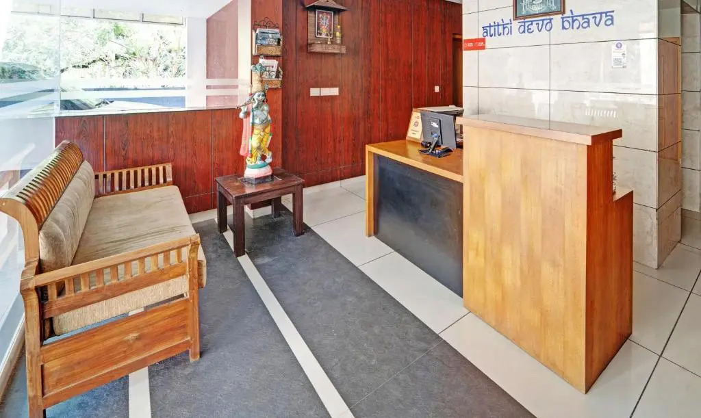 Treebo Sreepathi Nirmalyam - 400 Mtr From Guruvayoor Temple