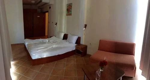 Hotel ECO Palace
